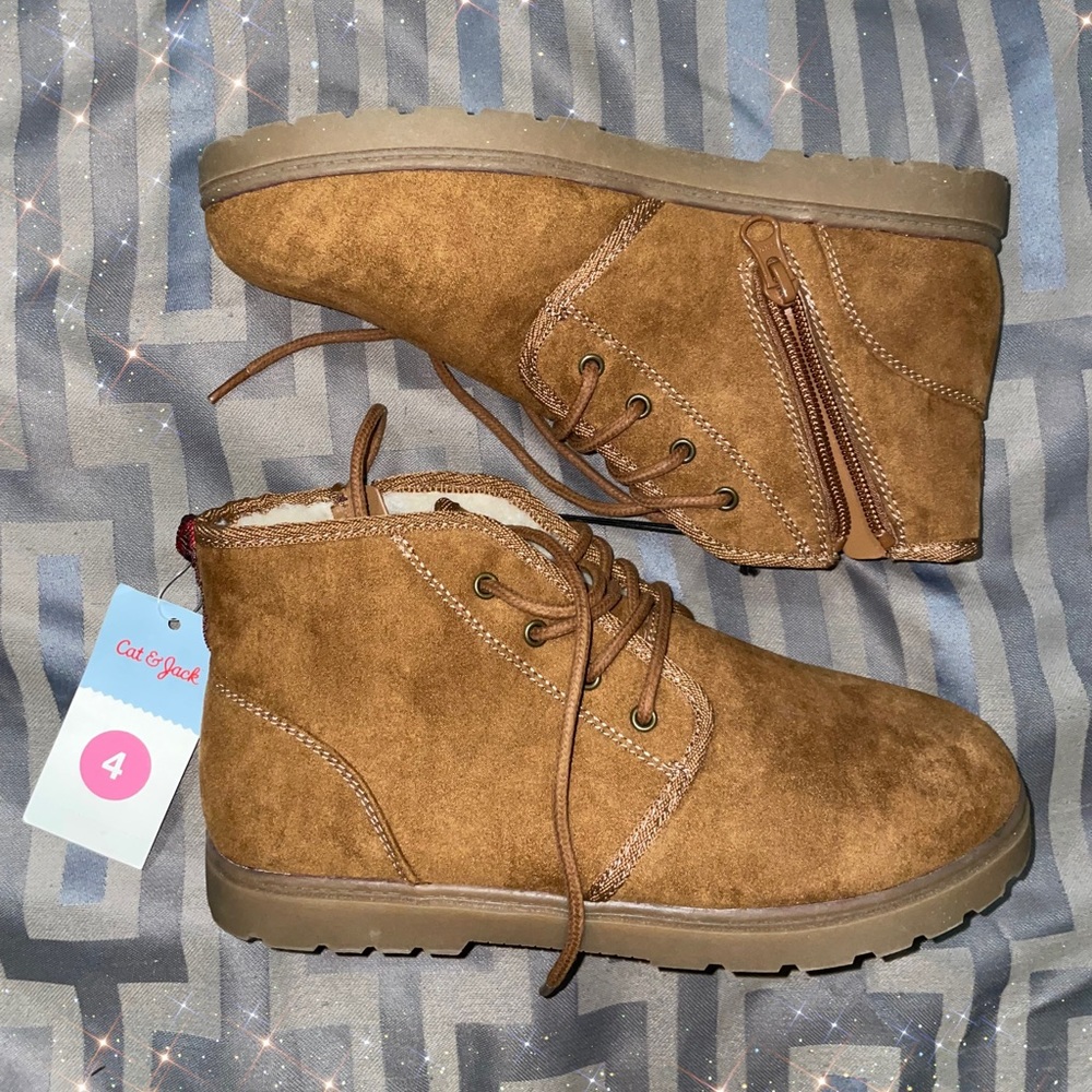 Cat & Jack Boots Size 4 Girls Tan New With Tags